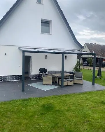 בית נופש Damian *