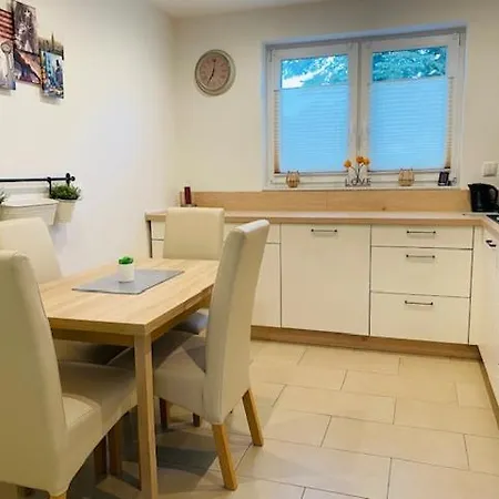 Damian * קושהאבן